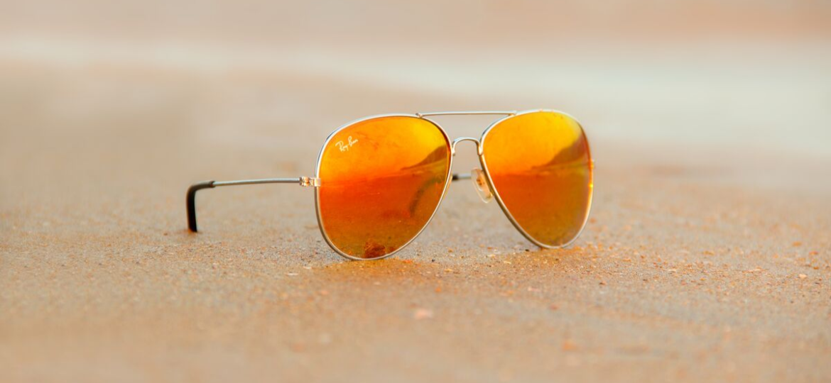 Lentes de óculos de sol coloridas: Tudo que você precisa saber – Ótica da Gente