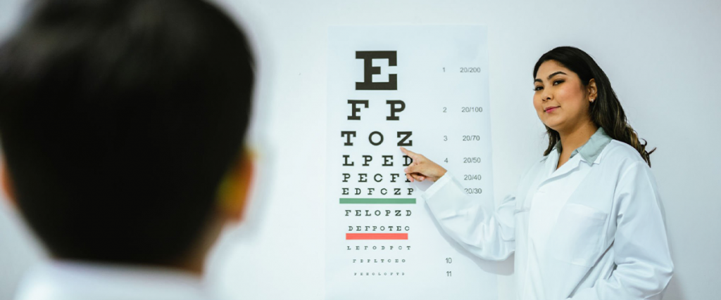 O que é astigmatismo e como tratar