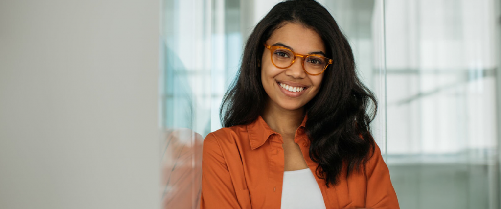 Tendências em armações coloridas para 2025