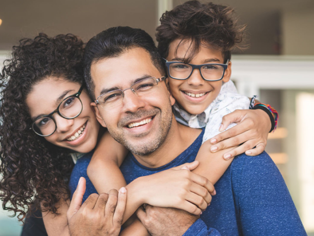 Guia definitivo Como escolher a armação ideal para seu rosto