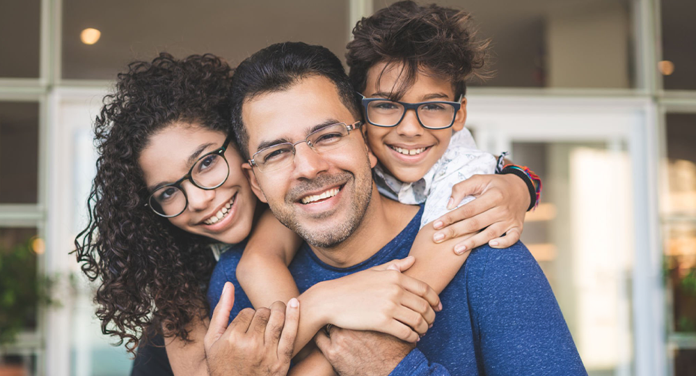 Guia definitivo Como escolher a armação ideal para seu rosto