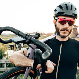 Melhores modelos de óculos para quem pratica esportes