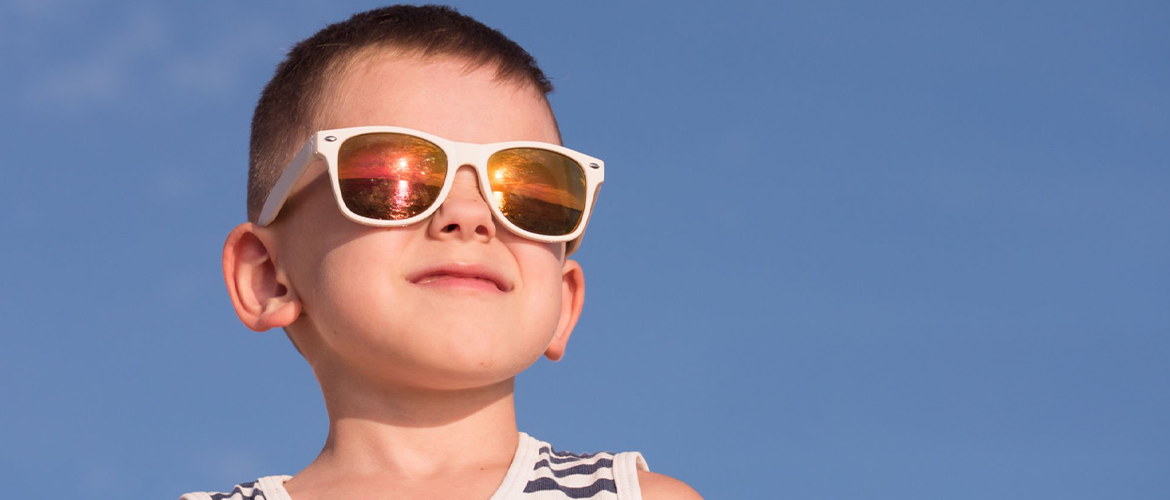 Óculos escuros para crianças: por que são importantes