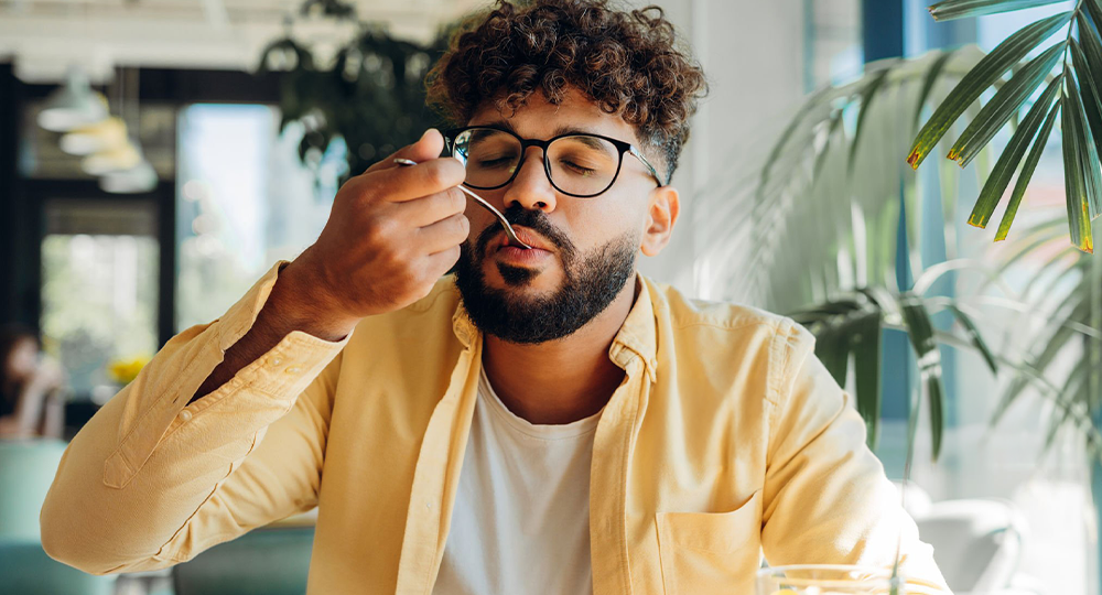 5 alimentos que ajudam a manter sua visão saudável